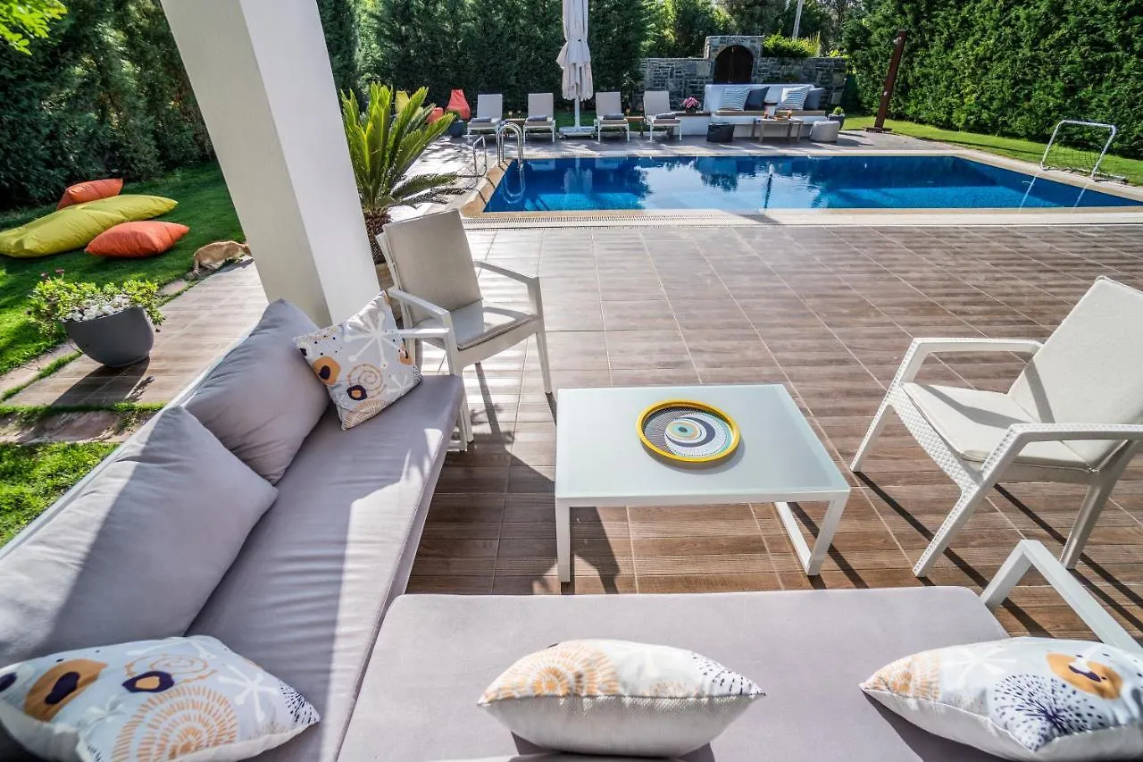 Contemporary Luxury Villa In Yalikavak Center Bodrum