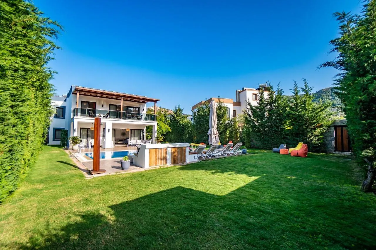 Contemporary Luxury Villa In Yalikavak Center Bodrum 0*,