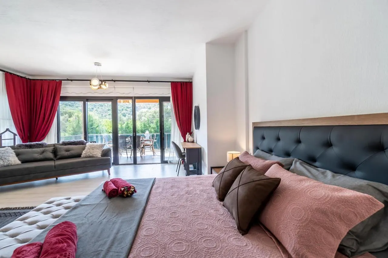 Contemporary Luxury Villa In Yalikavak Center Bodrum